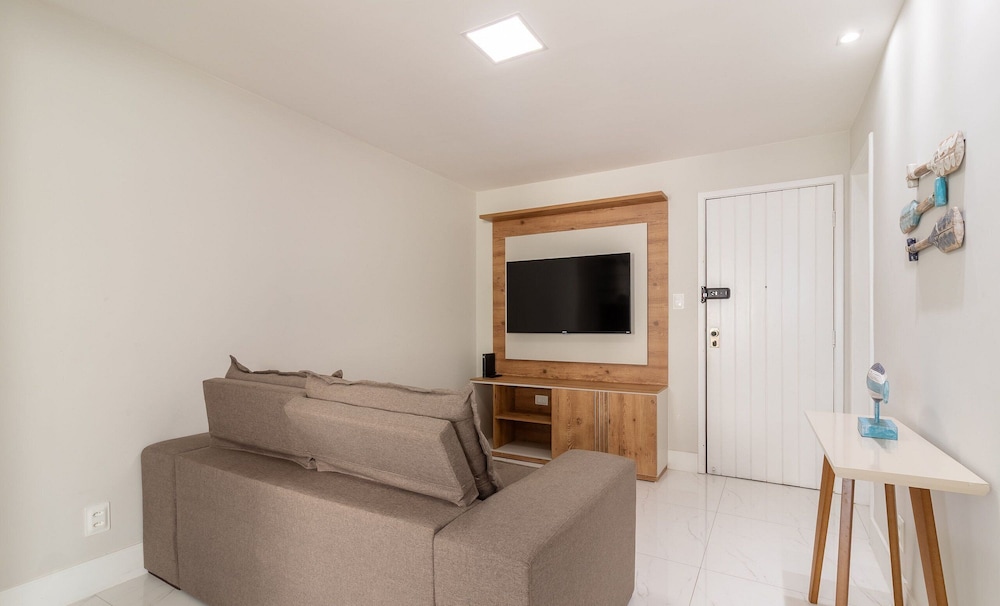 Beautiful Apart in Barra 110m From Beach Csf0202
