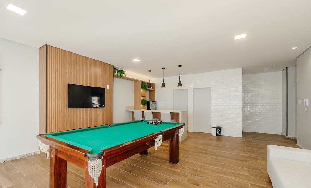 Apartments in a Building With a Pool 800m From the Beach in Salvador - EDF