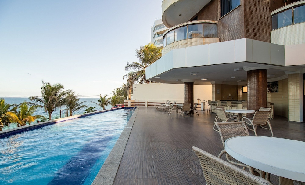 Live Salvador in Style!