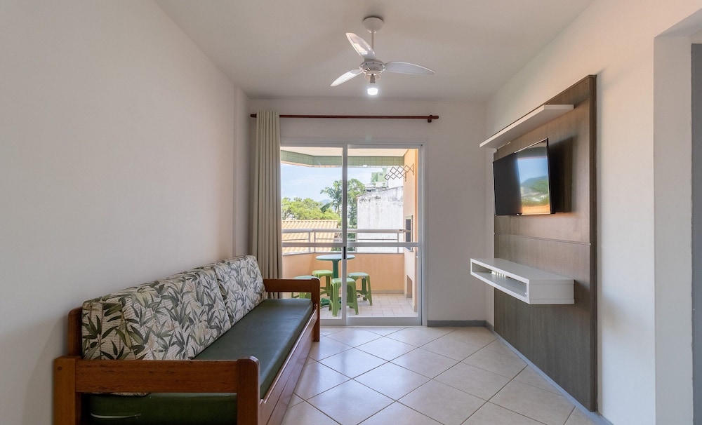 Apt With Barbecue 60m From the Beach Smb0307