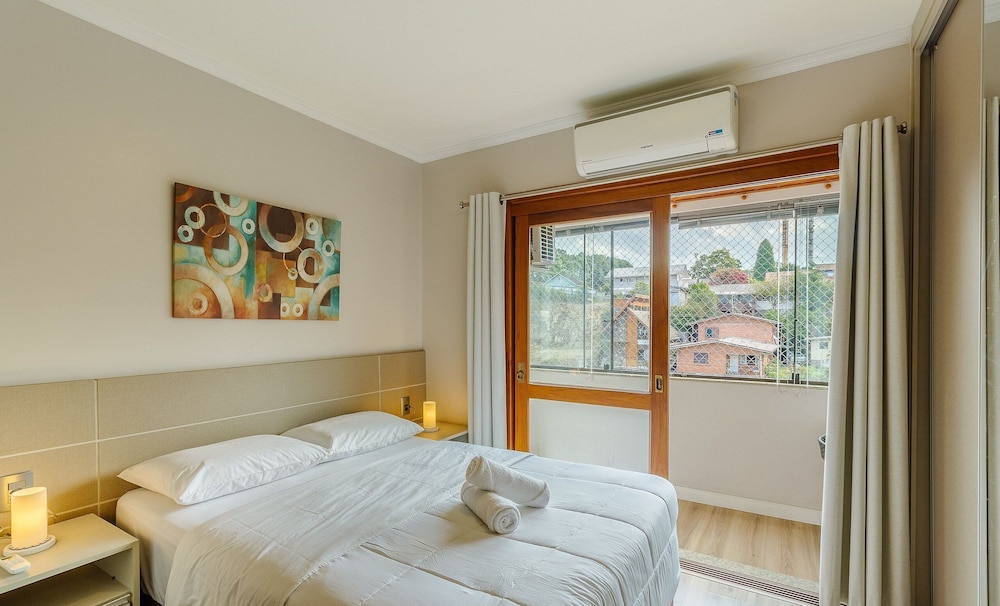 Units in Building With Swimming Pool in Gramado - MDC