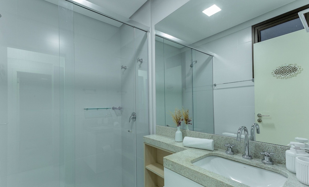 Apartments With Pools 200m From the sea Floripa-sc ADC