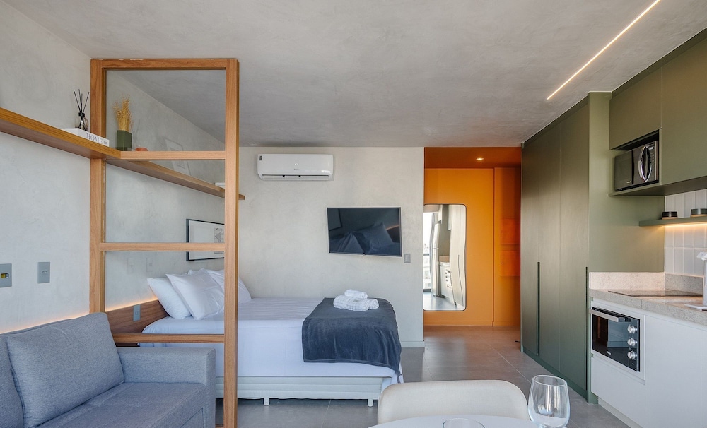 Stay With Style and Convenience in Salvador LIV
