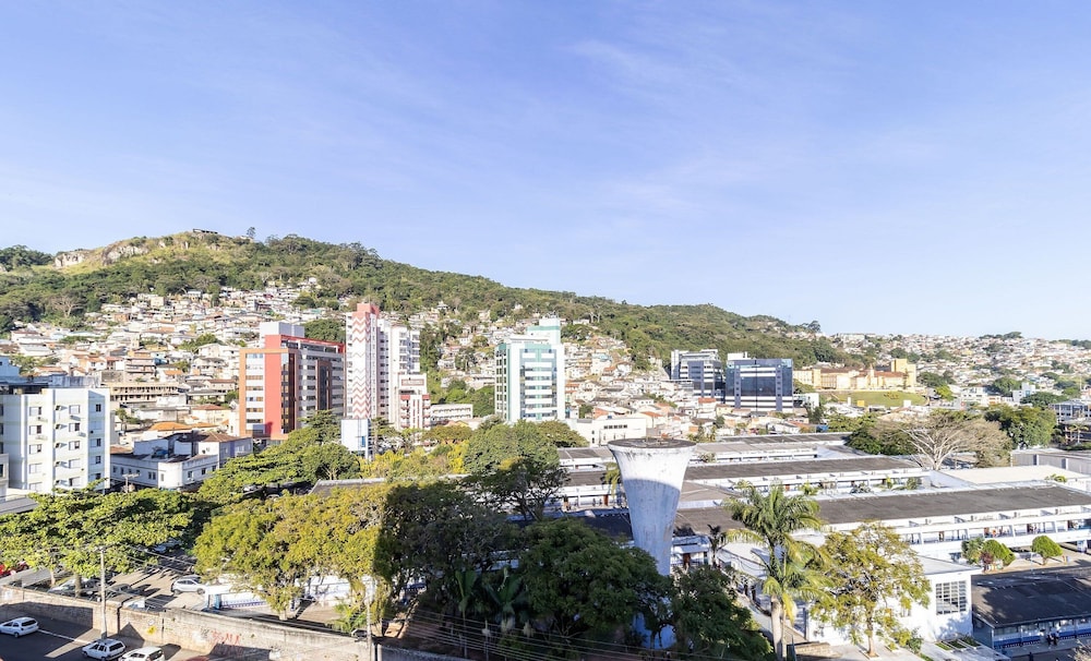 Evas - Charming Apartments With Sea View in Floripa