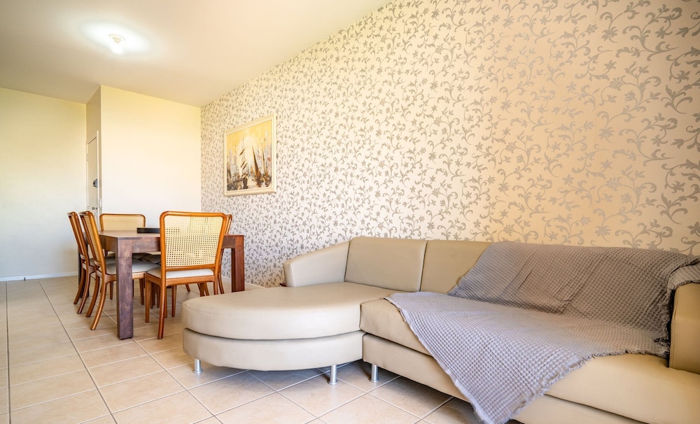 Rvg- Beautiful Apartments Block sea in Floripa