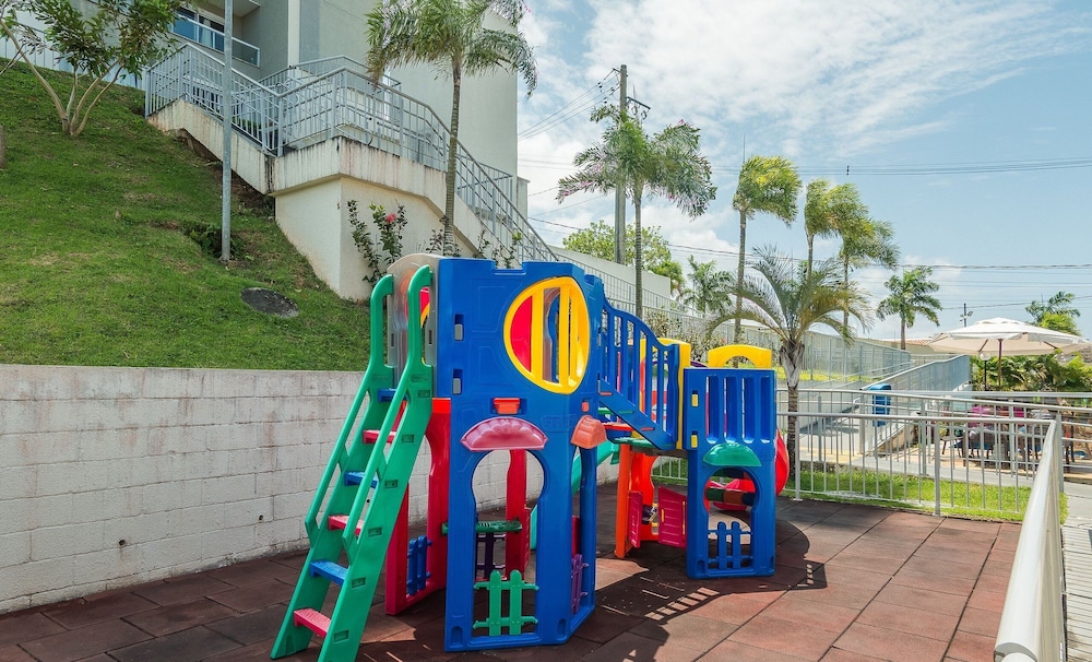 2-bedroom Apart in Condominium With Pool Map0803