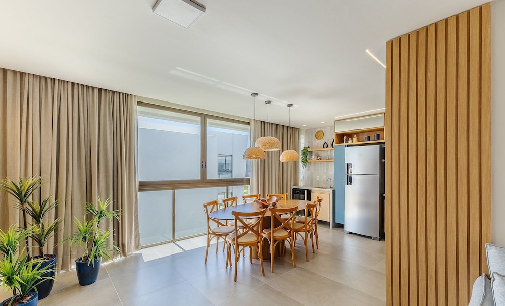 Modern and Sophisticated Apartments Near the Beach in Marau VLL