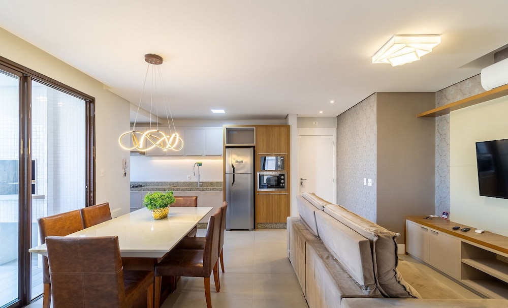 CSD - Apartments Near Bombas Beach