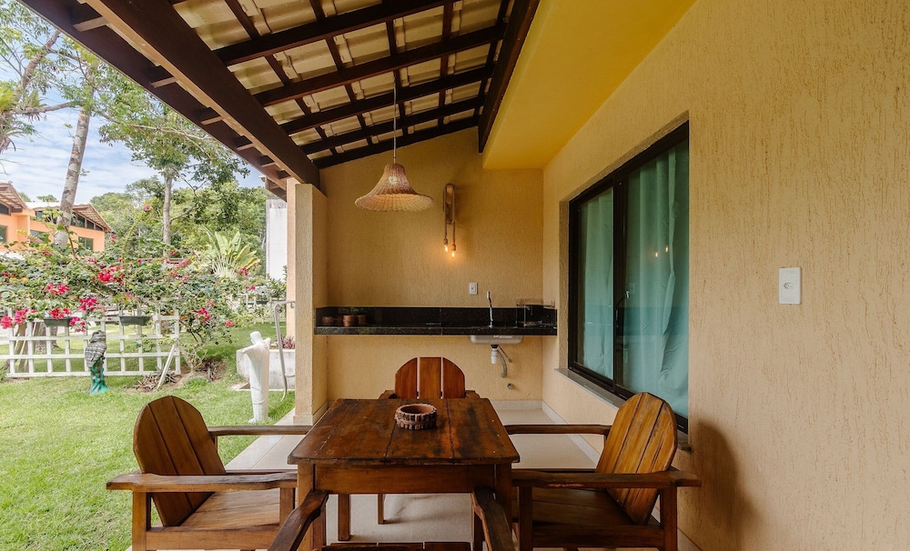 Houses With Pool 500m From the Beach in Arraial D'ajuda - ATP