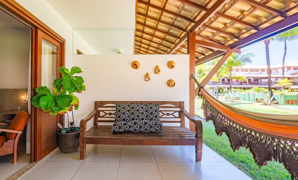 Seafront Apt at Praia do Forte-ba - Vdl0010