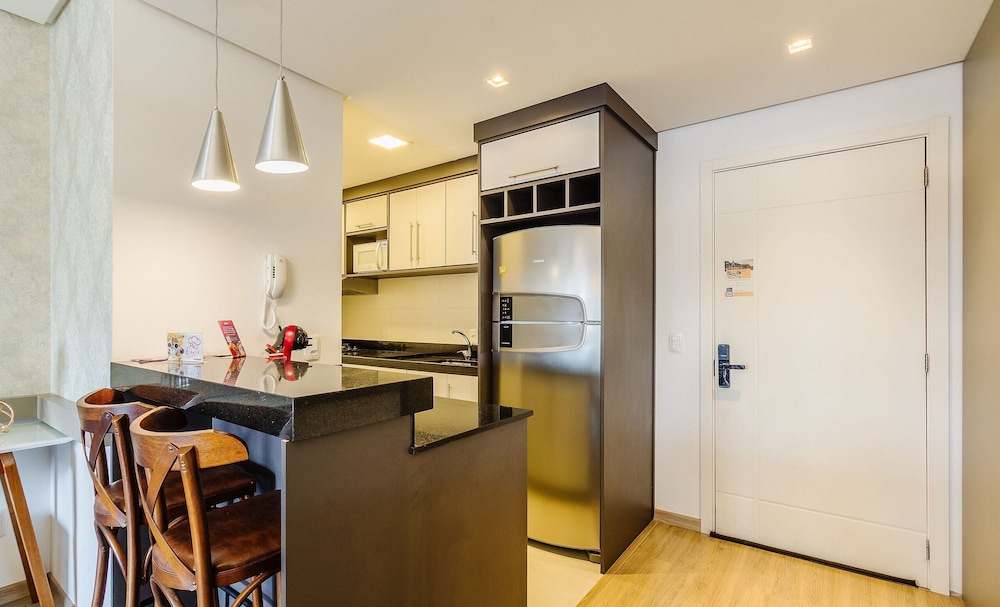 Beautiful Apartment With Heated Pool Cap0302