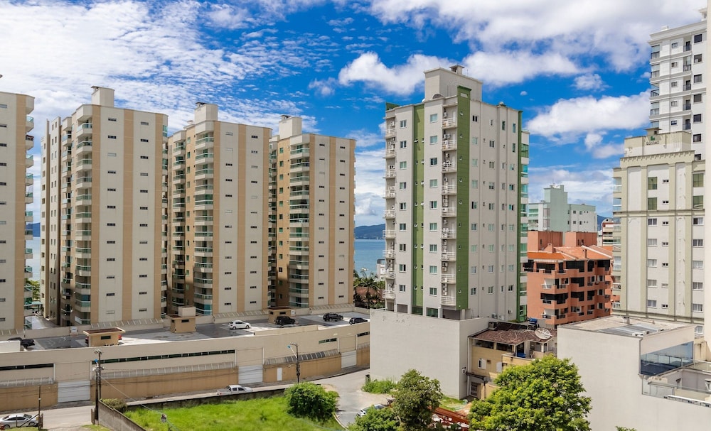 3BR Balcony w/ BBQ 250m From Sea! Ggr0702
