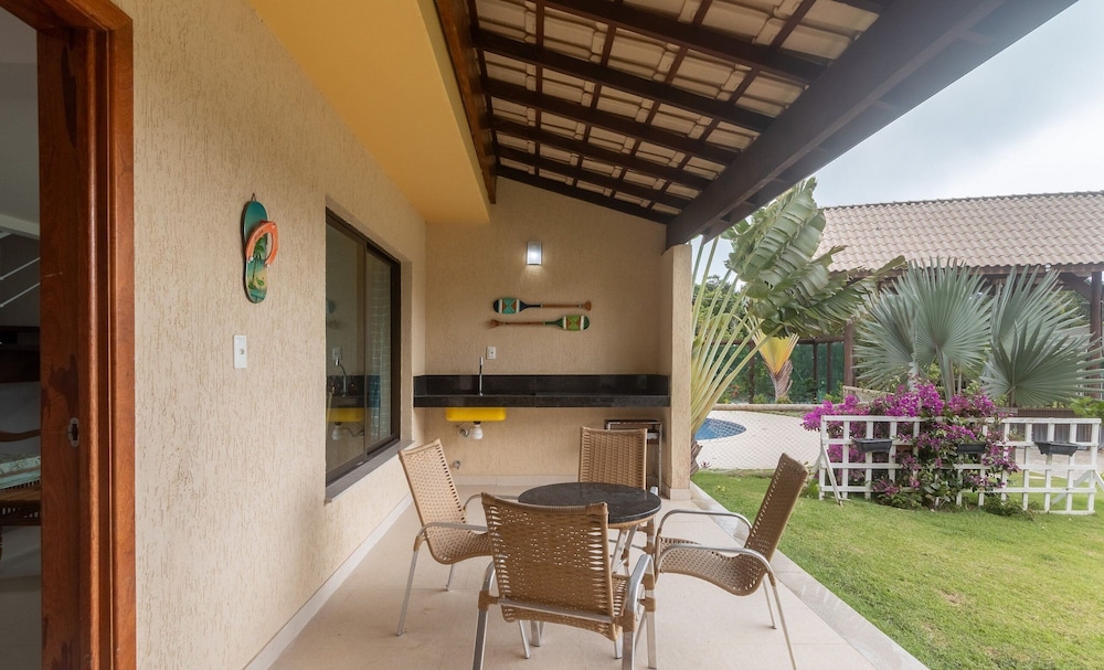 Houses With Pool 500m From the Beach in Arraial D'ajuda - ATP