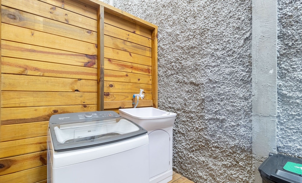 Your Getaway in Florianopolis, Just Minutes From the Beach NDE