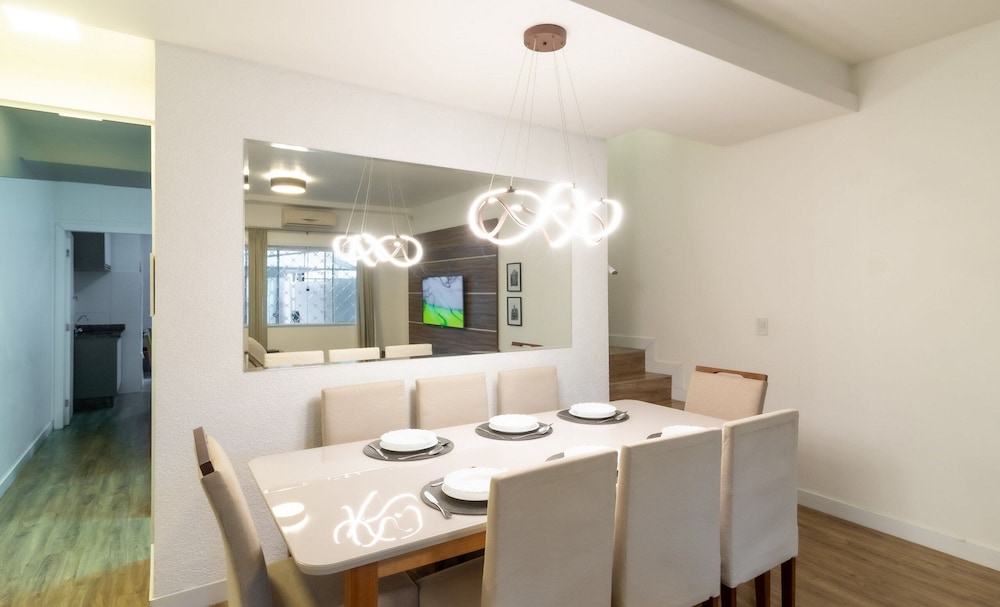 3-bedroom House With Barbecue Pmc0400