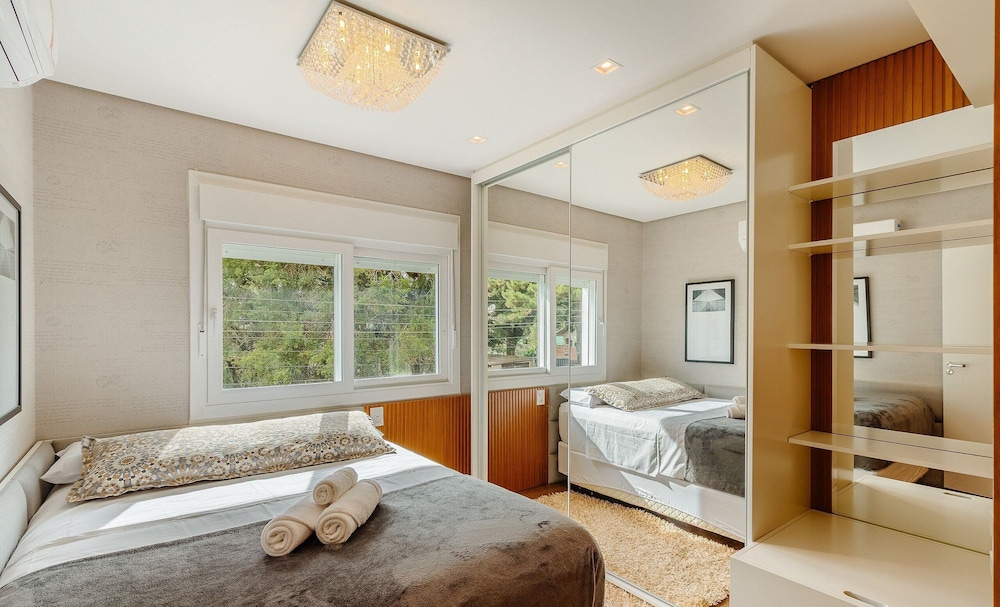 Beautiful 2 Bedroom Apartment in Canela Dal207