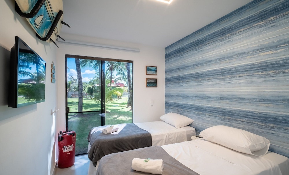 Beautiful Apartin Condo w/ Pool Cqs0004