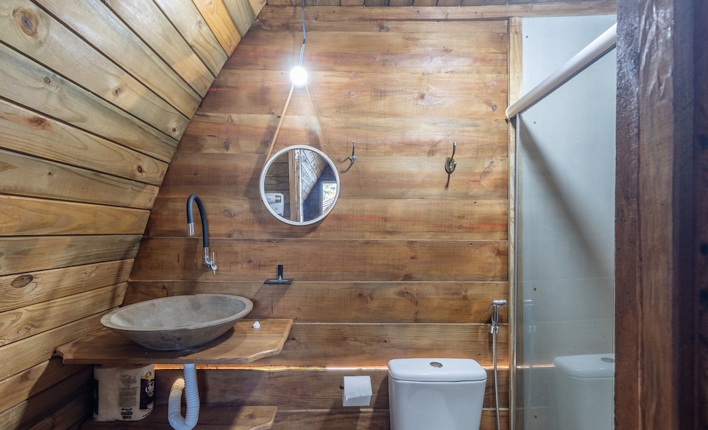Beachfront Cabins in Bahia – OTX