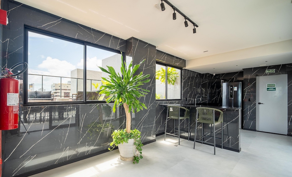 Studio in Build. w/ Pool, 280m fr the sea Ugr0404a