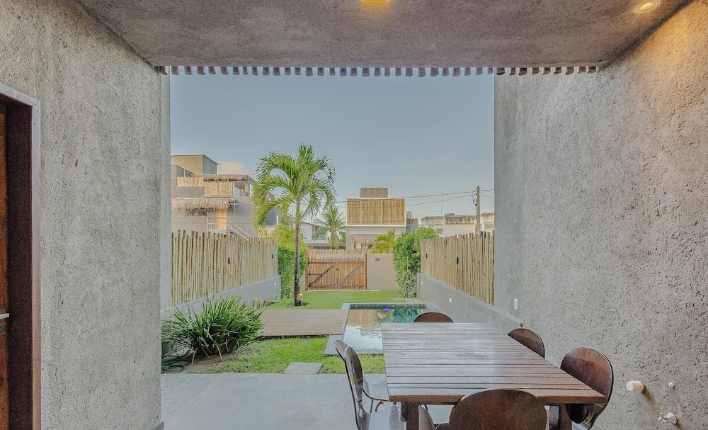 Houses in a Gated Community 100m From Marceneiro Beach - Hvas