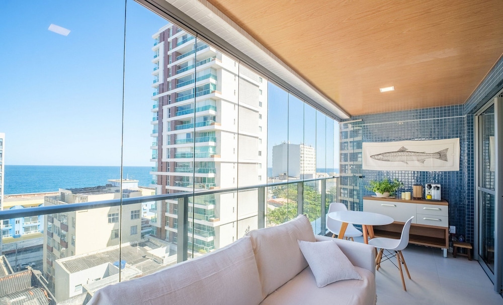 Apartment 180m From the Beach in Barra Ocb0901
