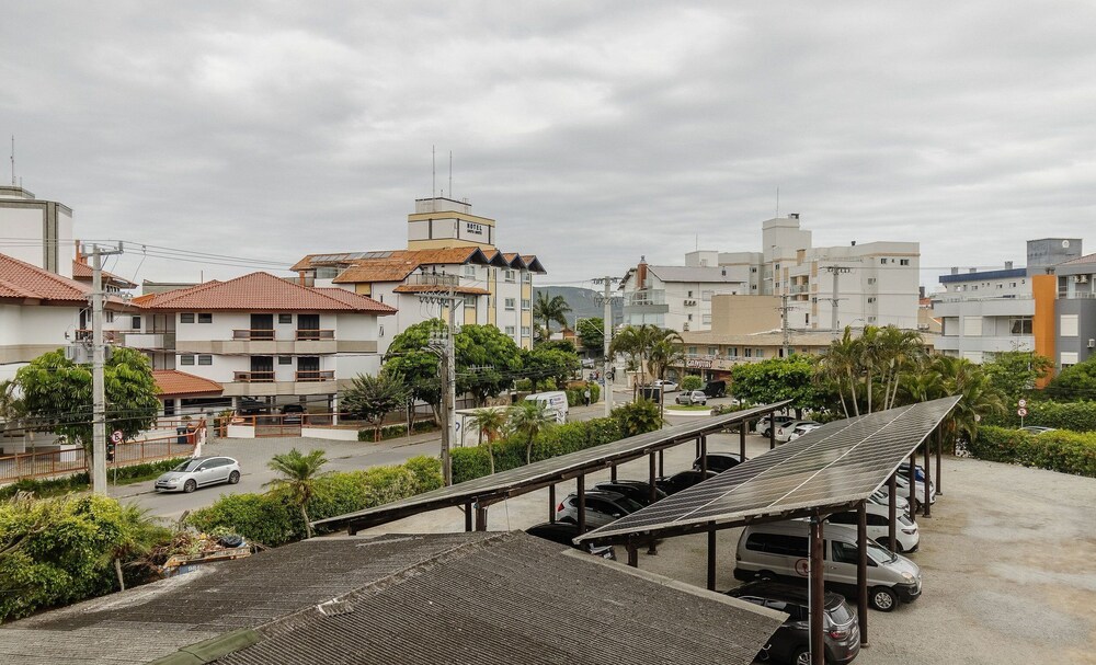 Apt W/balcony 100m From Beach - Ingleses Eab203