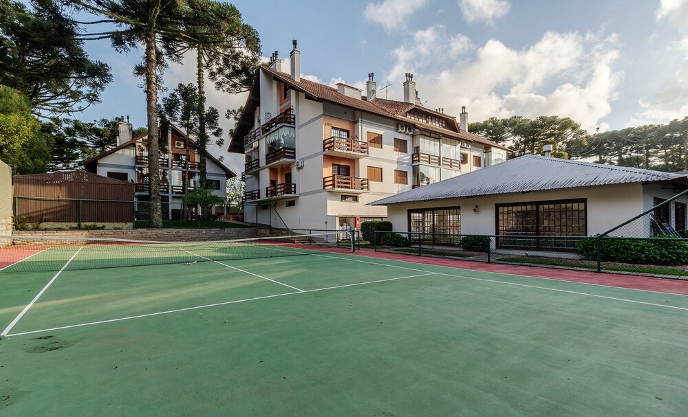Apt Duplex With Fireplace in Gramado Rln204
