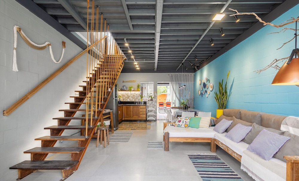 House Near the Beach and Beto Carrero Efp0356