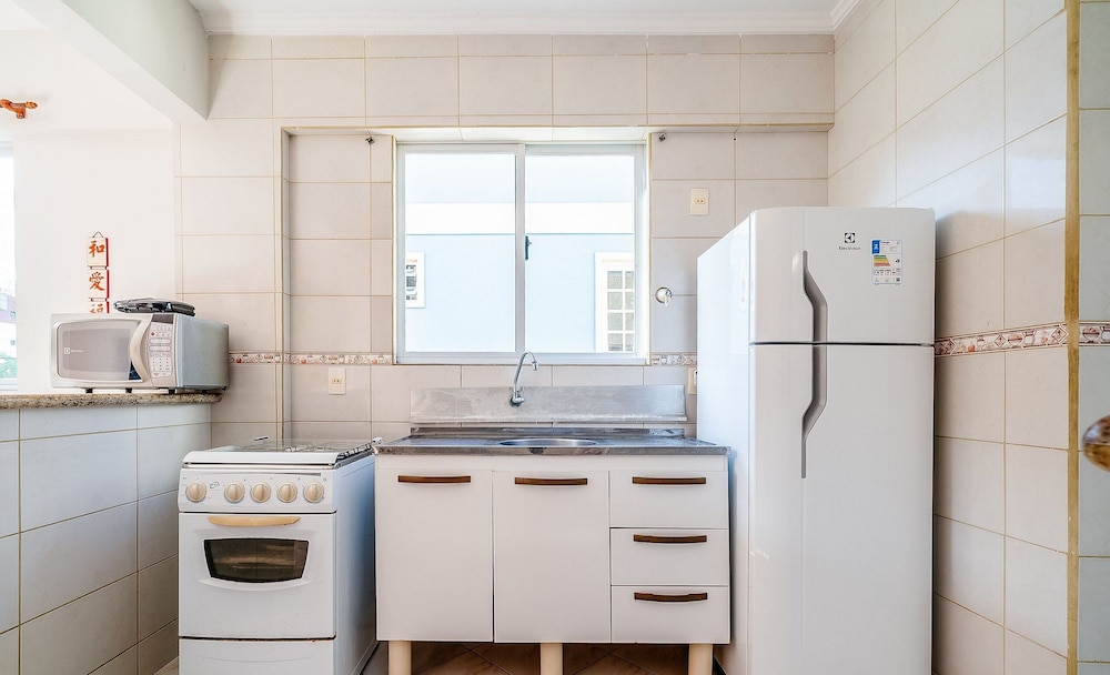 Apt W/barbecue 3 Minutes From Bombas Beach Fdl101