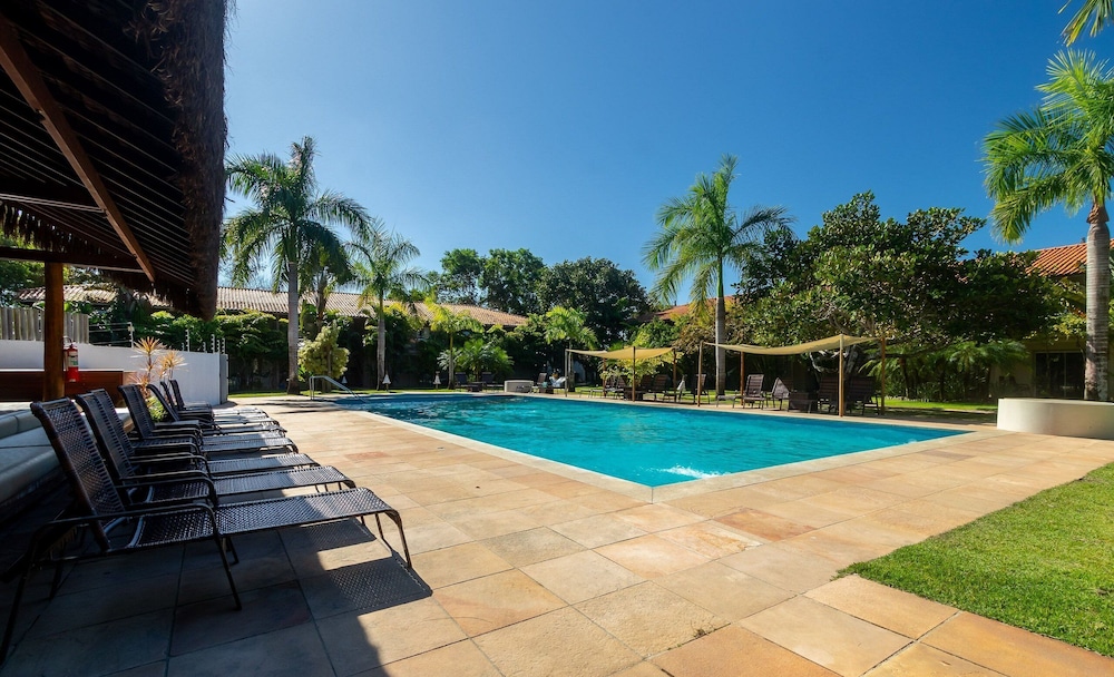 Tpz's - Apartments Near Praia do Muta