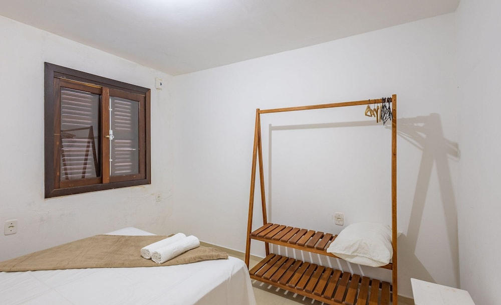 3BR Beachfront House w/ BBQ Apc2200