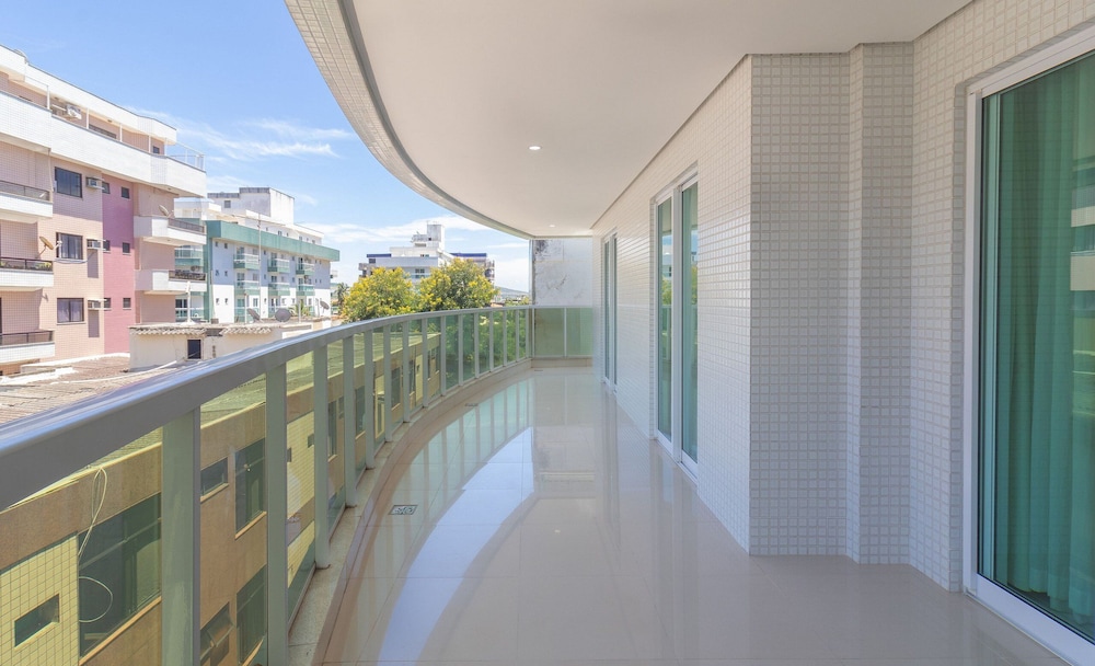 Beaut apt in Praia do Forte, 700m From sea Rbm207