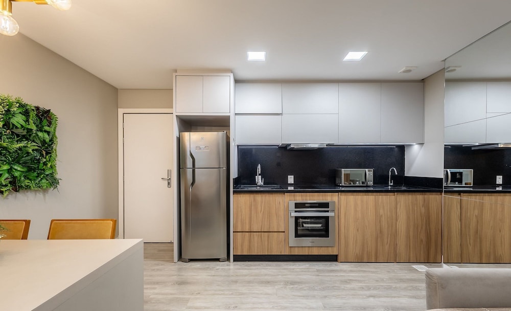 IFT - Ed. Infinity Tower Flat 350m From Meia Praia