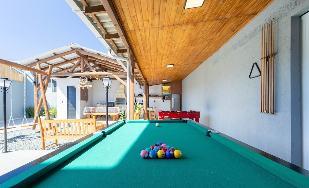 Comfortable and Sophisticated Accommodations Just Minutes From the Beach - VIL