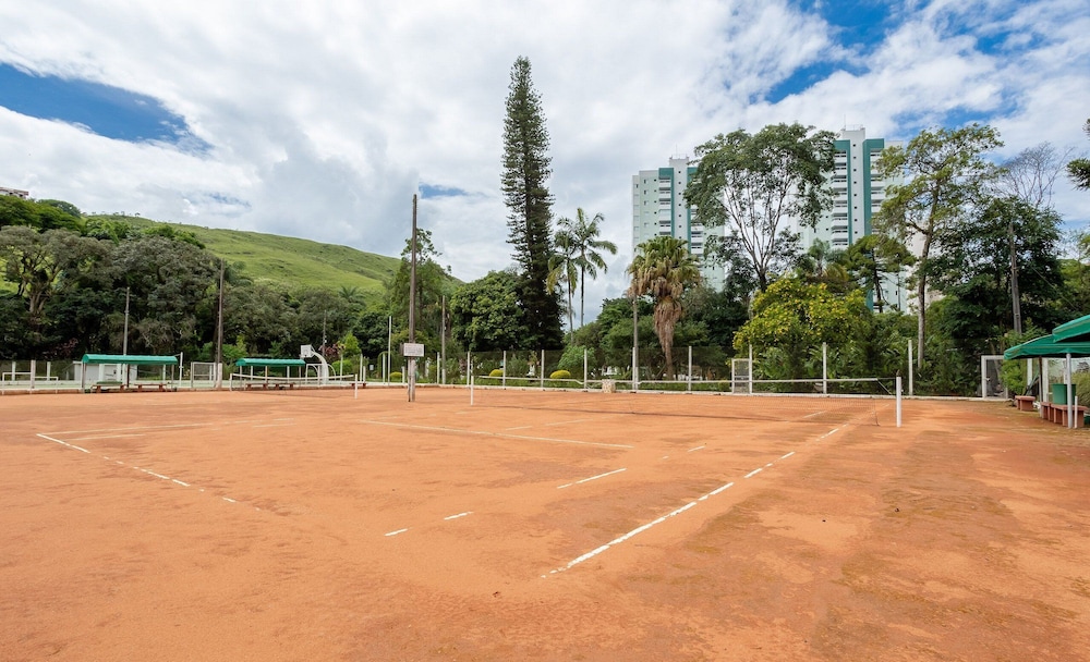 Beautiful Condominium With Leisure in Pocos de Caldas - QUI