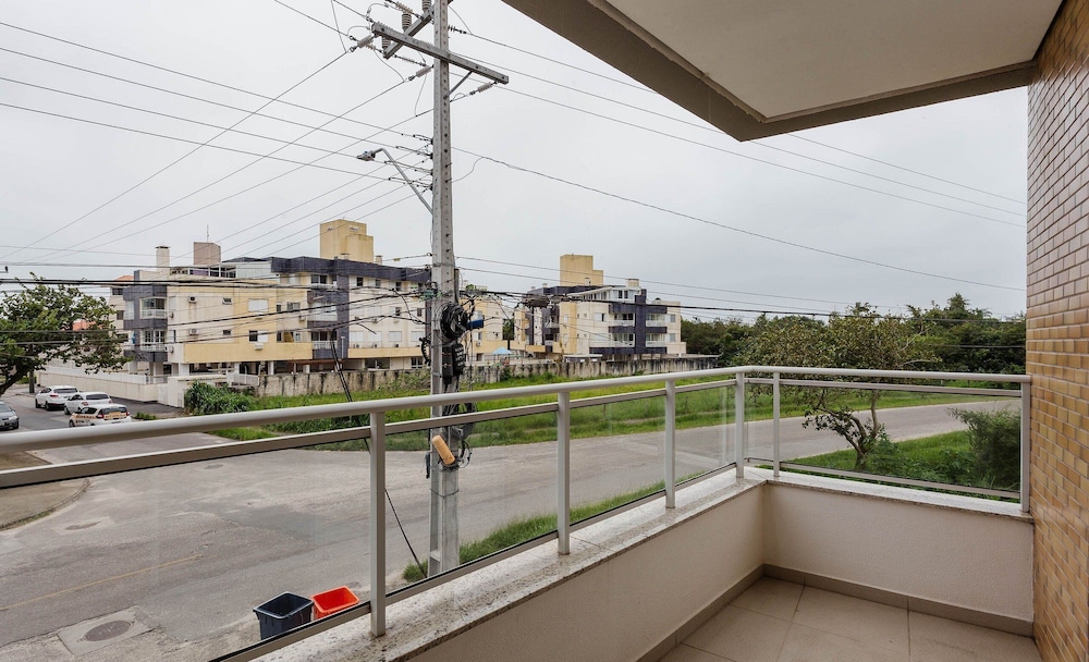 Apt W/bbq, 850m From Ingleses Beach Vde101