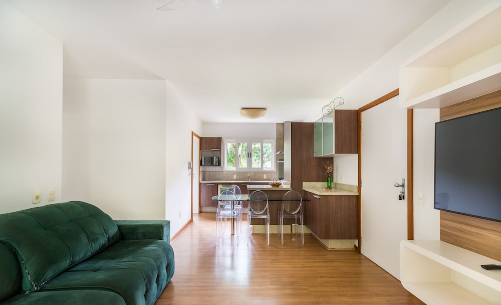 Apartments 450m From Lagoa da Conceicao - CRM