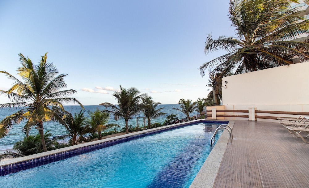 Live Salvador in Style!