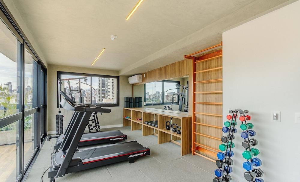 Apartment in Condominium With Gym in PoA - Ips0701