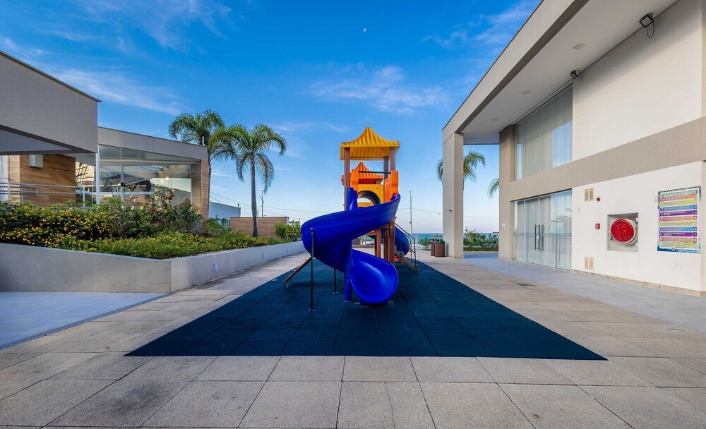 SHC - Condominium With Pool 50m From the Beach in Picarras
