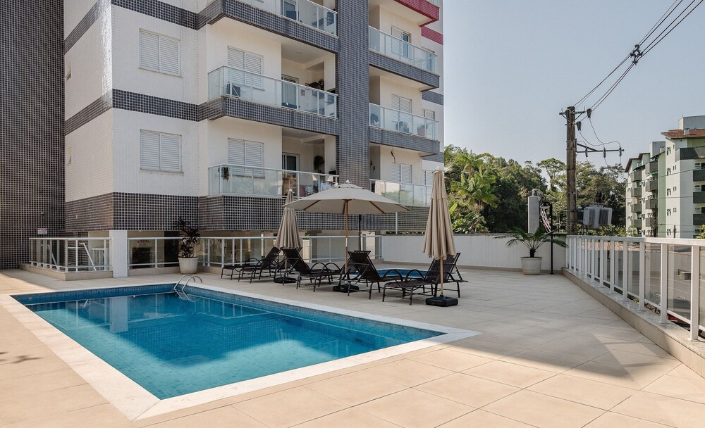 Comfort and Leisure 500m From the Beach - Ire0022