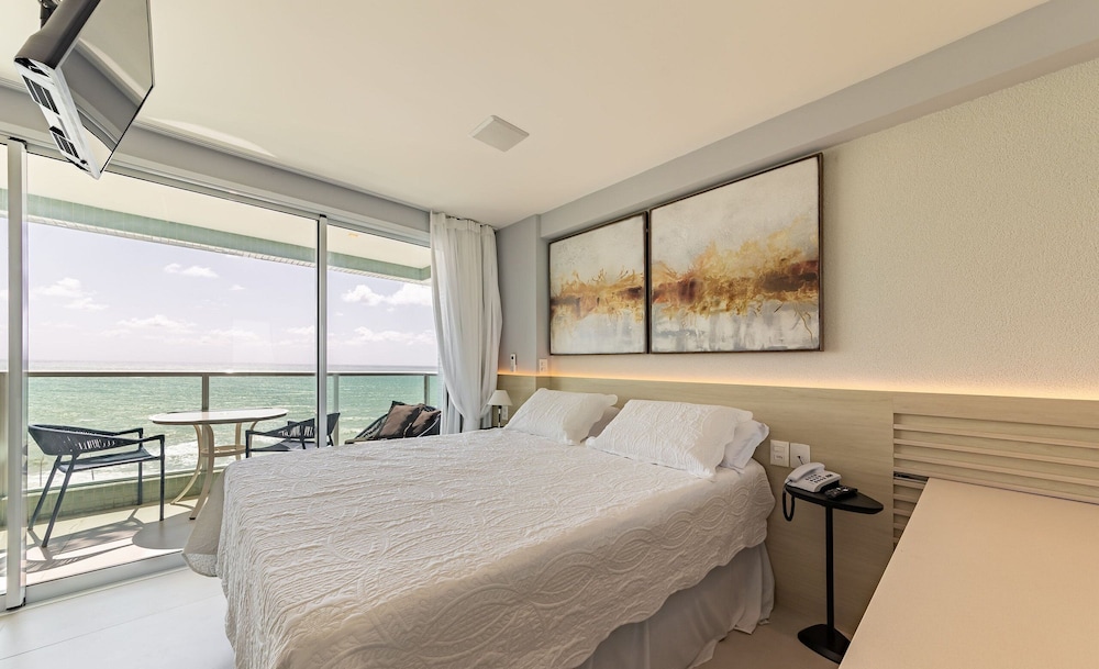 RSR - Modern Studios on the Edge of Maceio