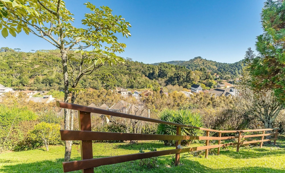 MCD - Houses in Campos do Jordao