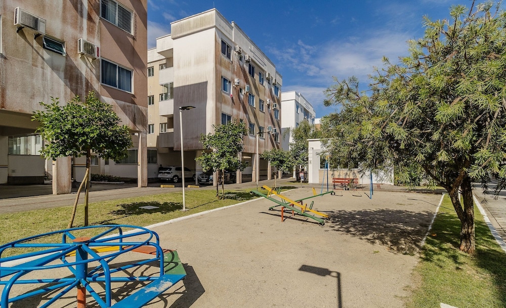 Apt. w/ Barbecue & Pool in Canasvieiras Rpc0305