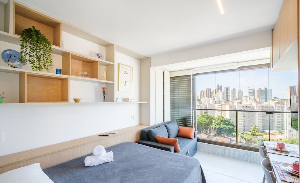 Modern and Fully Equipped Apartments 500m From Barra Beach in Salvador ZBN
