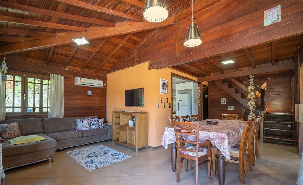 4BR Home 550m to Beach Near Beto Carrero Abi0499