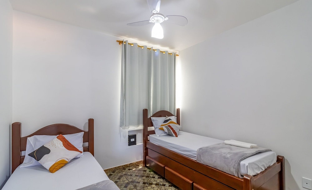 Cozy Apt 350m From Praia do Forte Ecf0306
