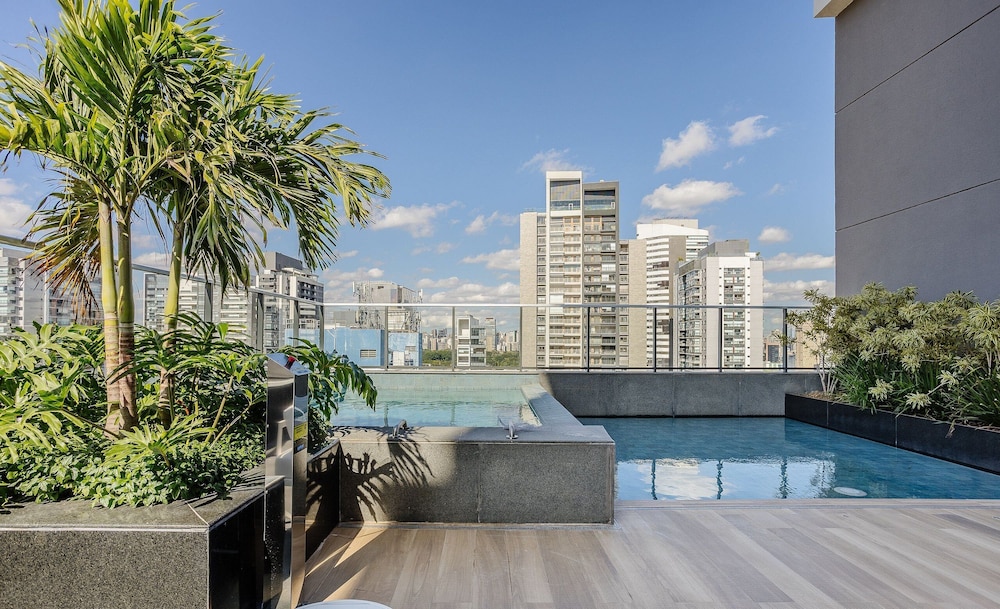 Modern and Fully Equipped Apartments, With Leisure Facilities and in the Best Location in Pinheiros - SP - EGP