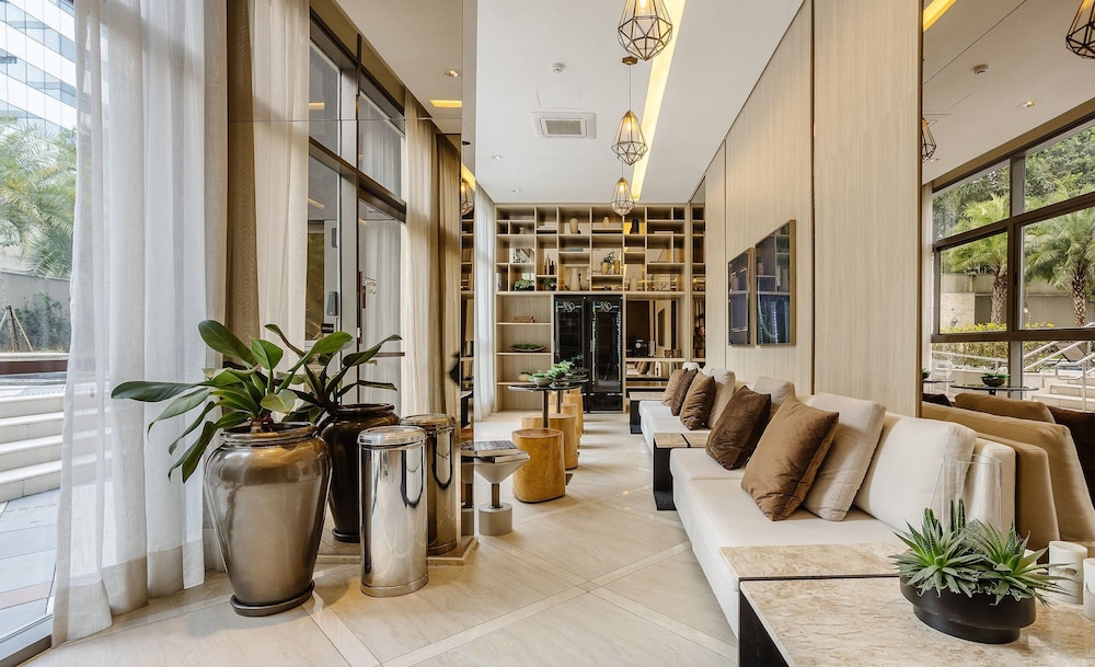 Studio in Condominium With Pool in Paraiso Zah0811
