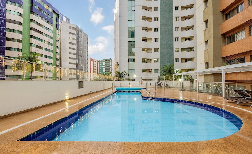 Luxury Penthouse w/ Jacuzzi in Brasilia Bcy2001